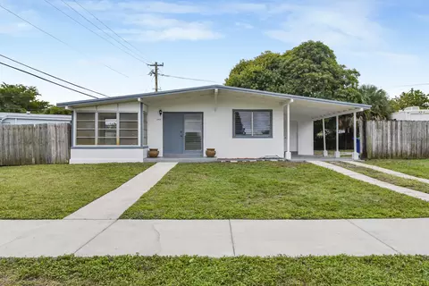 1560 NE 43rd St, Pompano Beach, FL 33064