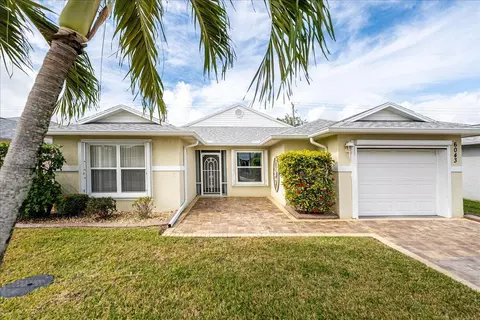 6043 Alexandria Cir, Fort Pierce, FL 34982