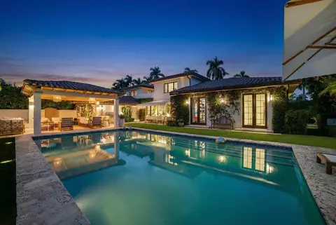 218 List Rd, Palm Beach, FL 33480
