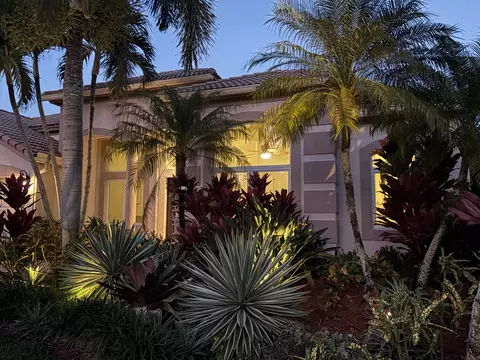 18981 SE Outrigger S, Jupiter, FL 33458
