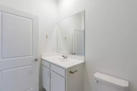 Bath - 620 SE Lake Falls St, Stuart, FL 34994 photo 7 of 7