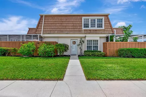 11571 Winchester Dr #27 D, Palm Beach Gardens, FL 33410
