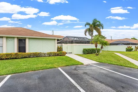 114 Bent Arrow Dr #C, Jupiter, FL 33458 photo 2