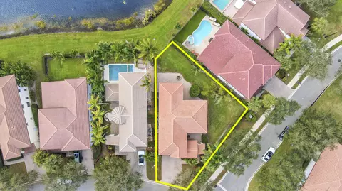770 Bocce Ct, Palm Beach Gardens, FL 33410