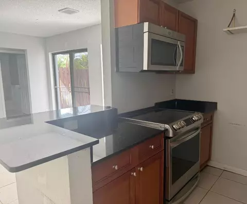 13 Crossings Cir #C, Boynton Beach, FL 33435