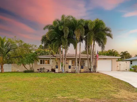 4760 SE Bayshore Ter, Stuart, FL 34997