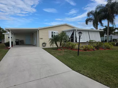 8524 Viburnum Ct, Port Saint Lucie, FL 34952