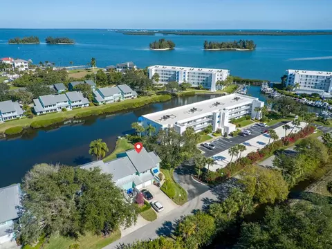6206 S River Run Dr, Sebastian, FL 32958