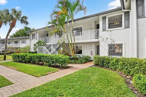 9 Southport Ln #C, Boynton Beach, FL 33436
