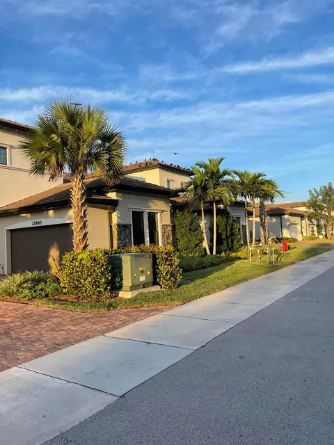 21872 Canadensis Cir #202, Boca Raton, FL 33428