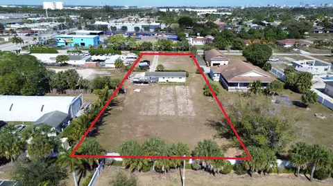 2920 Palmarita Rd, West Palm Beach, FL 33406