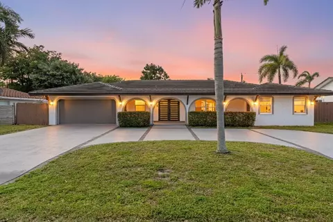383 Denny, Boca Raton, FL 33486