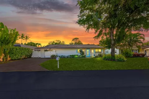 518 SW 28th Ave, Boynton Beach, FL 33435