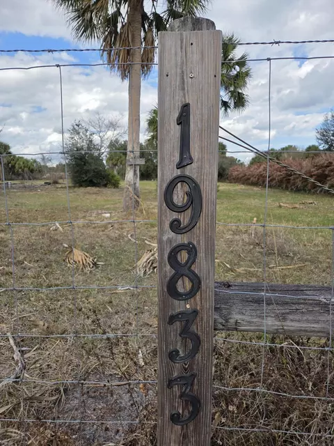 19833 NW 280th St, Okeechobee, FL 34972