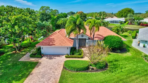 11951 Date Palm Dr, Boynton Beach, FL 33436
