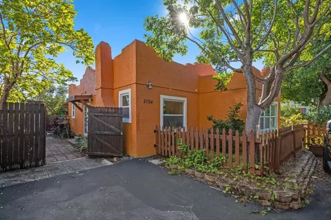 6704 Garden Ave, West Palm Beach, FL 33405
