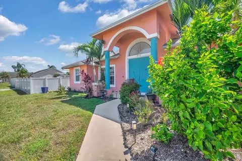 3982 SW Kabane St, Port Saint Lucie, FL 34953