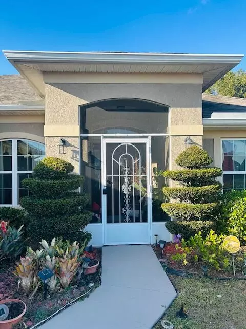 221 SW Kestor Dr, Port Saint Lucie, FL 34953