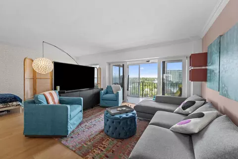 86 Macfarlane Dr #7E, Delray Beach, FL 33483