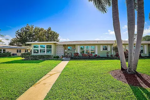 170 High Point Blvd #B, Boynton Beach, FL 33435