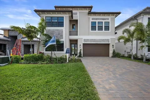 13066 Florida Crane Dr, Palm Beach Gardens, FL 33412