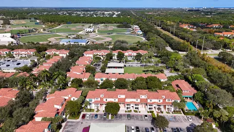4823 Chancellor Dr #20, Jupiter, FL 33458