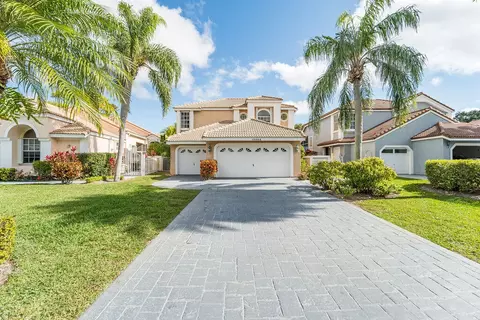 12866 Touchstone Pl, Palm Beach Gardens, FL 33418