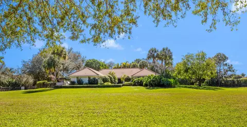 15262 Natures Point Ln, Wellington, FL 33414