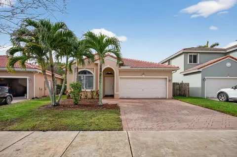 4122 Ox Bow Dr, Coconut Creek, FL 33073