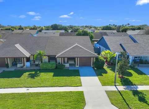 11951 Suellen Cir, Wellington, FL 33414