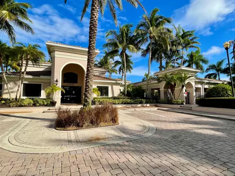 2727 Anzio Ct #108, Palm Beach Gardens, FL 33410