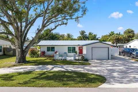 1510 Kingsley Rd, Jupiter, FL 33469