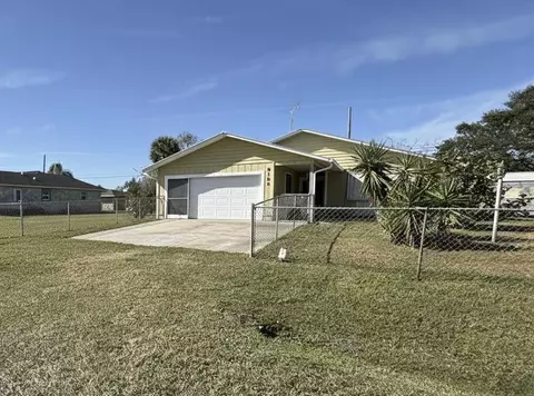9185 100th Ct, Vero Beach, FL 32967