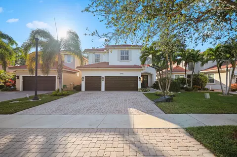 12285 Aviles Cir, Palm Beach Gardens, FL 33418