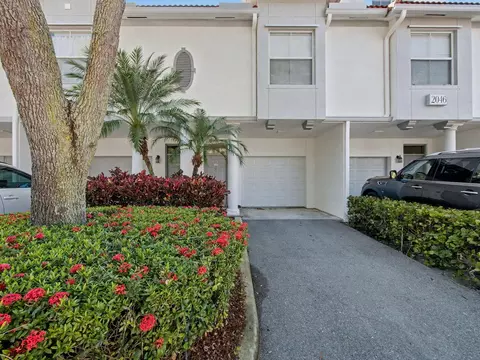 2046 Alta Meadows Ln #1904, Delray Beach, FL 33444
