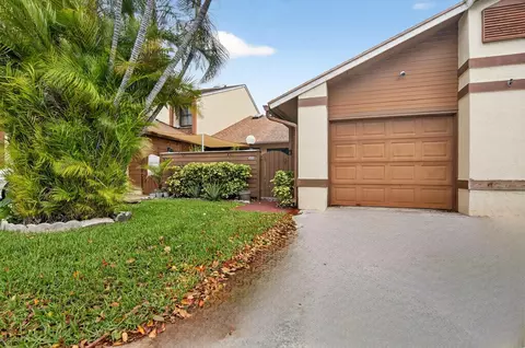 3757 Blue Ridge Rd, West Palm Beach, FL 33406