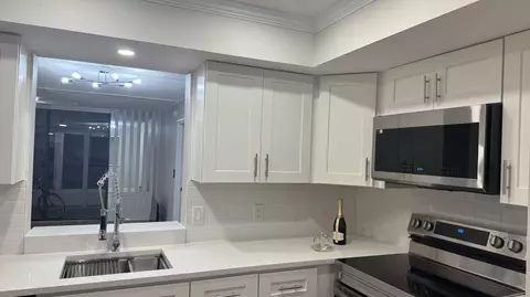 7388 NW 18th St #102, Margate, FL 33063