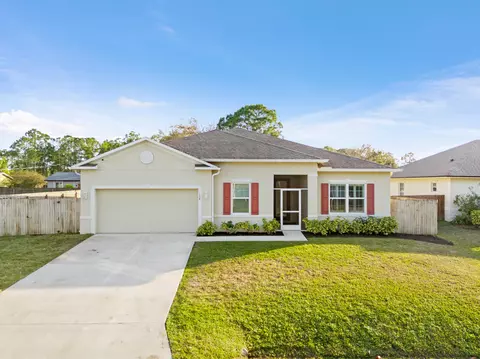 138 Cameron St SE, Palm Bay, FL 32909