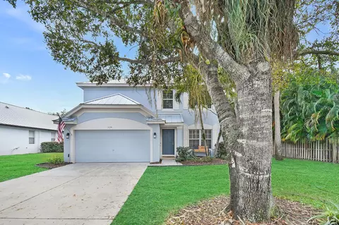 3124 SW Solitaire Palm Dr, Palm City, FL 34990