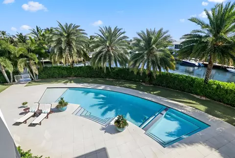 Exterior - 3700 NE 24th Ave, Lighthouse Point, FL 33064 photo 16 of 33