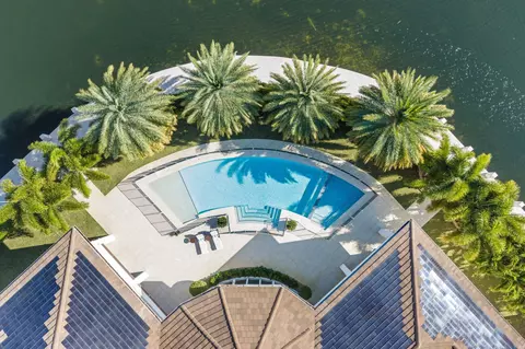 Exterior - 3700 NE 24th Ave, Lighthouse Point, FL 33064 photo 26 of 33