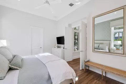 Bedroom - 3700 NE 24th Ave, Lighthouse Point, FL 33064 photo 3 of 3