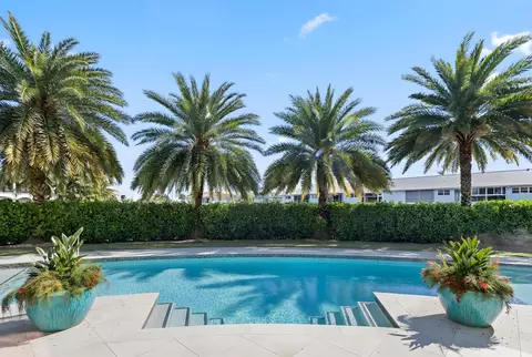 Exterior - 3700 NE 24th Ave, Lighthouse Point, FL 33064 photo 31 of 33