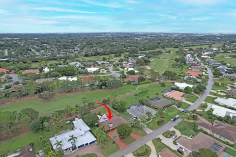 460 Glenbrook, Atlantis, FL 33462