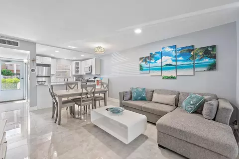 725 Lori Dr #111, Palm Springs, FL 33461