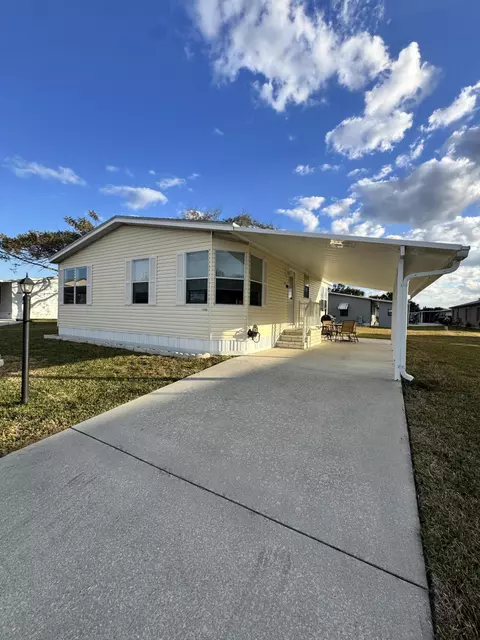 13965 Garza Ct, Fort Pierce, FL 34951
