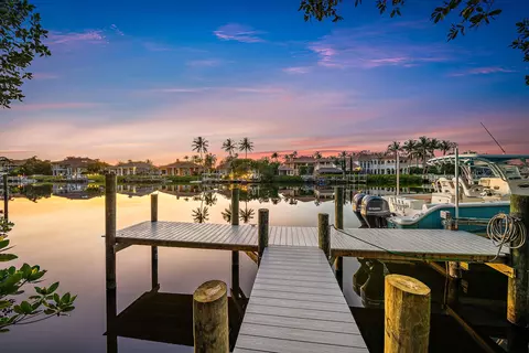 9176 SE River Ter, Jupiter, FL 33469