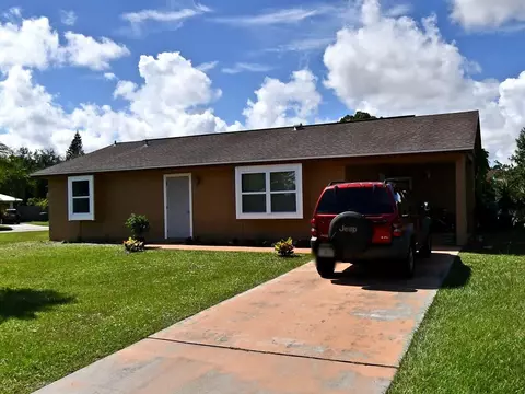 1810 SE Vesthaven Ct #1, Port Saint Lucie, FL 34952