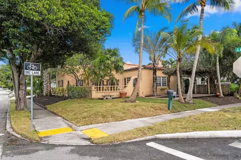 735 Colonial Rd, West Palm Beach, FL 33405