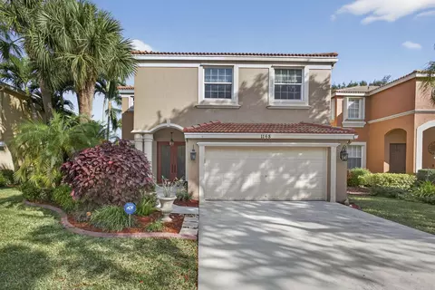 1168 Oakwater Dr, Royal Palm Beach, FL 33411